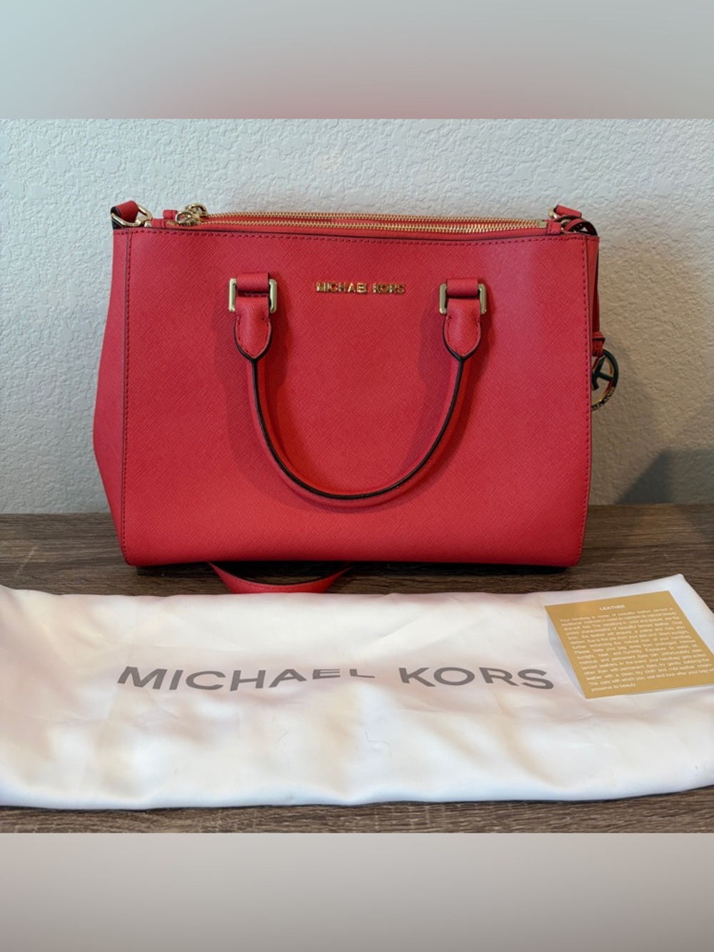 Michael Kors Women’s Watermelon Pink Saffiano Leather Medium Sutton Satchel - Picture 11 of 13